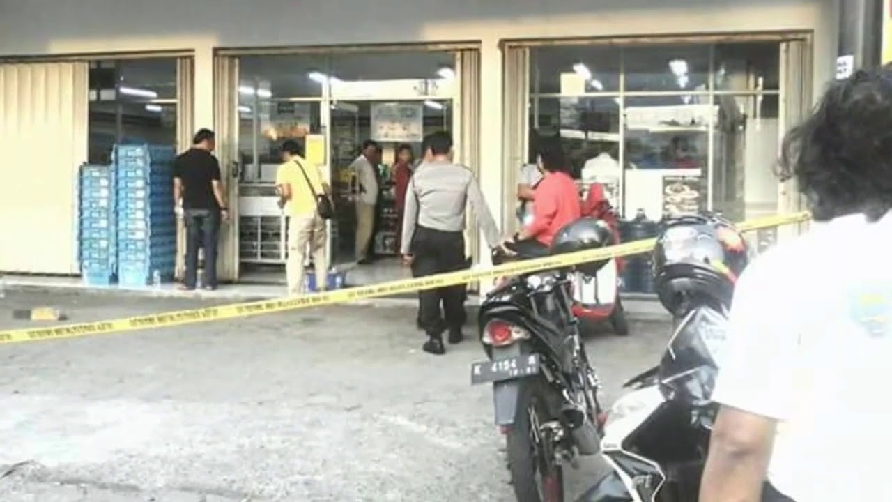 Pembunuhan di indomart semarang. Berita hari ini!!!