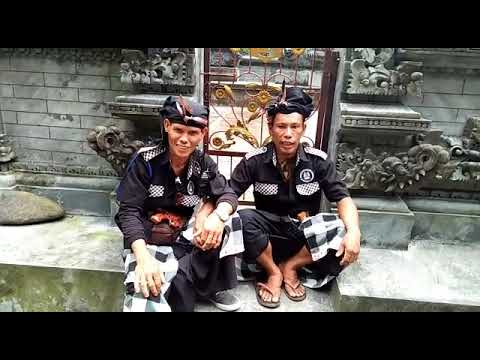 Pecalang Desa Pakisan Menolak Berita Hoax