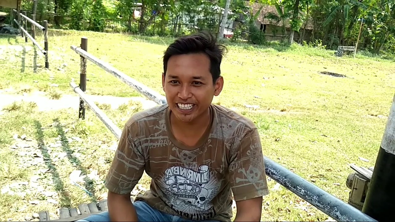 WARGA DESA WANGLUKULON MENOLAK BERITA HOAKS DAN MENDUKUNG PILKADA 2018 DAMAI