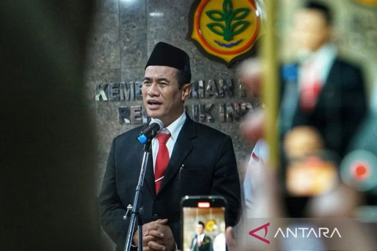 Mentan Kumpulkan Kepala Dina