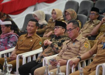 Mendes Yandri Susanto Ajak Perangkat Desa Kawal Program Prioritas