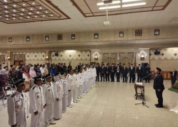 Selamat dan Sukses Atas Pengukuhan 14 Kades di Gresik : HR. Hendry