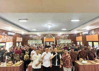 Camat Dukung Bimtek Berkualitas, BPD Driyorejo Gresik Antusias Ikuti Sibermata Desa.