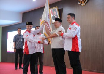 Gubernur Babel Hidayat Arsani Resmi Pimpin ABPEDNAS Babel 2025–2030: Tegaskan Komitmen “Jaga Desa”