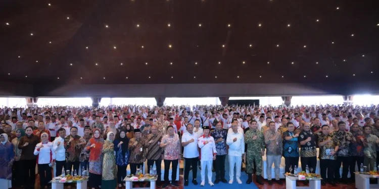 Pelantikan ABPEDNAS di Karanganyar, Kejagung Ajak BPD Awasi Dana Desa hingga MBG